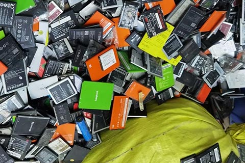 新华东环中街高价新能源电池回收_胶体电池回收价格表